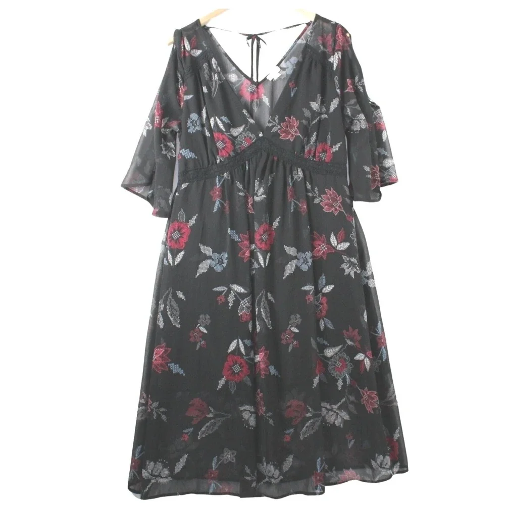 Wild Pearl whimsical black